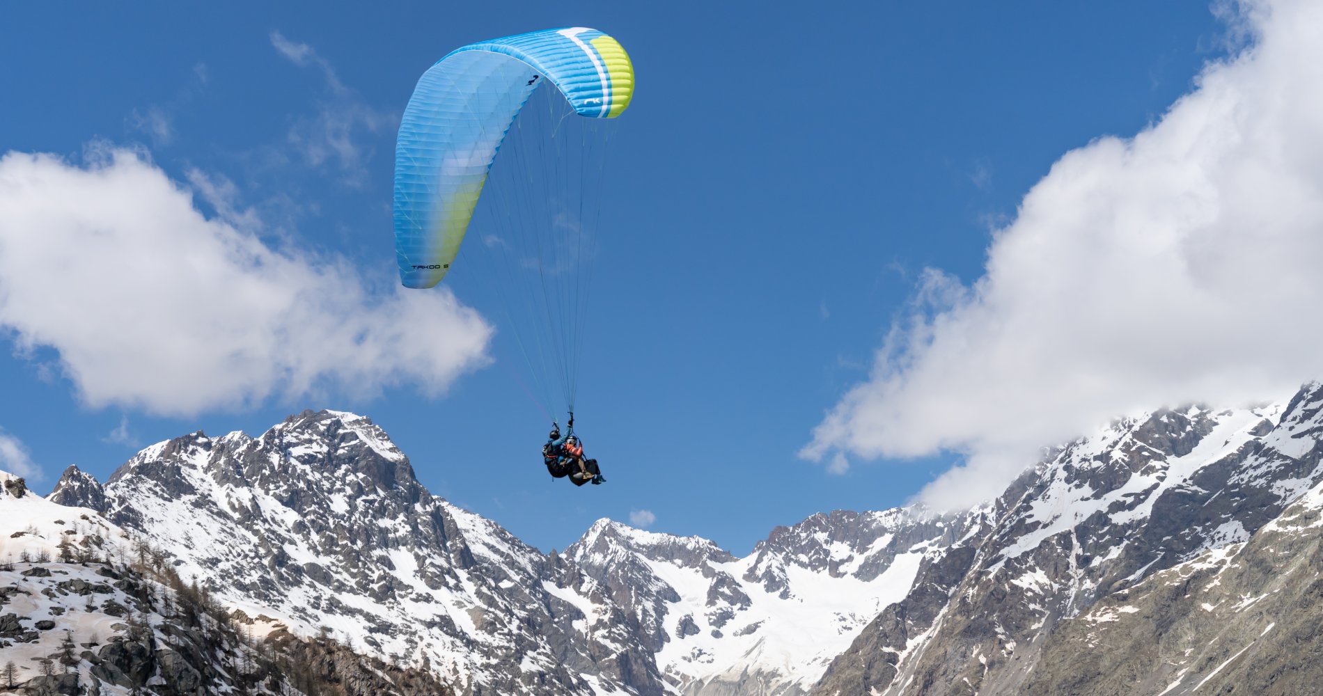 Vols en parapente biplaces